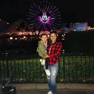 Meet your Posher, Adriana